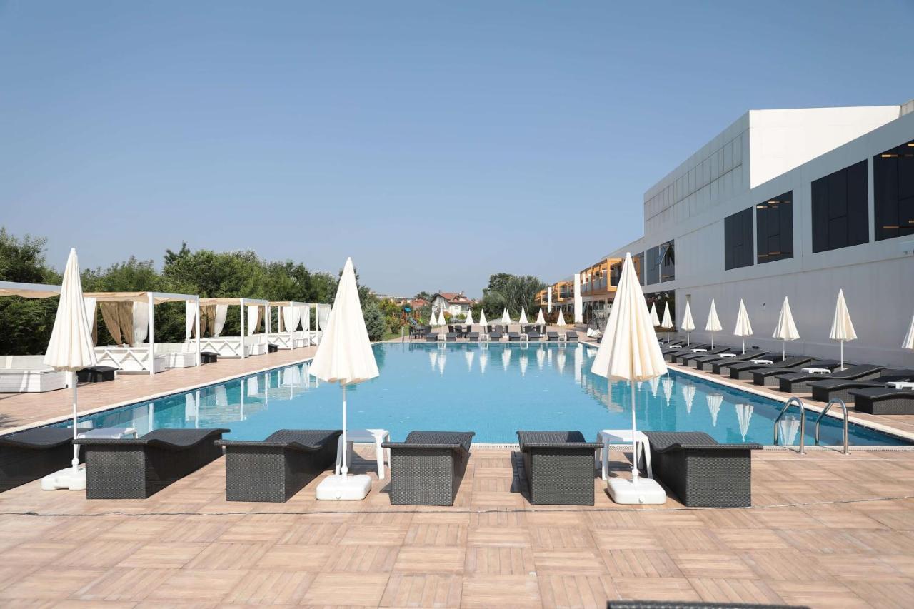 Hotel Ramada By Wyndham Istanbul Ağva Exterior foto
